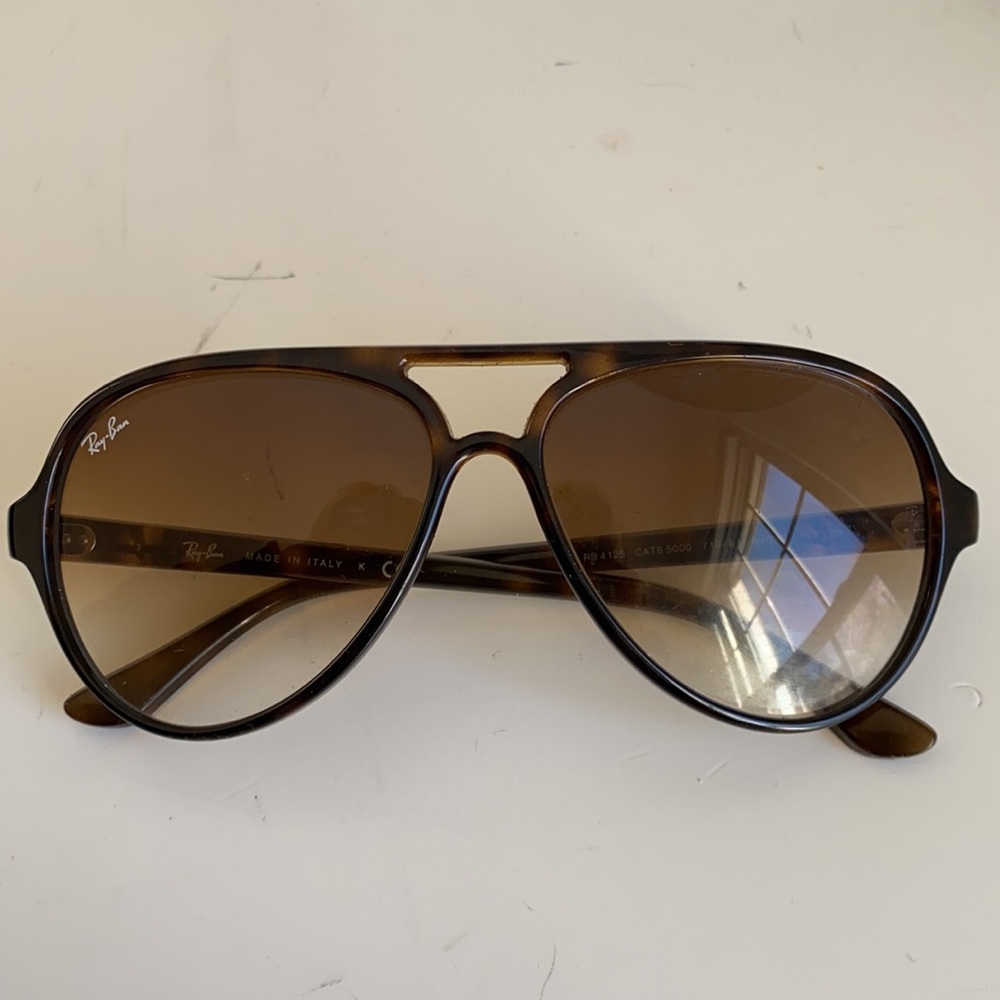 Ray-Ban Tortoise Aviator Sunglasses